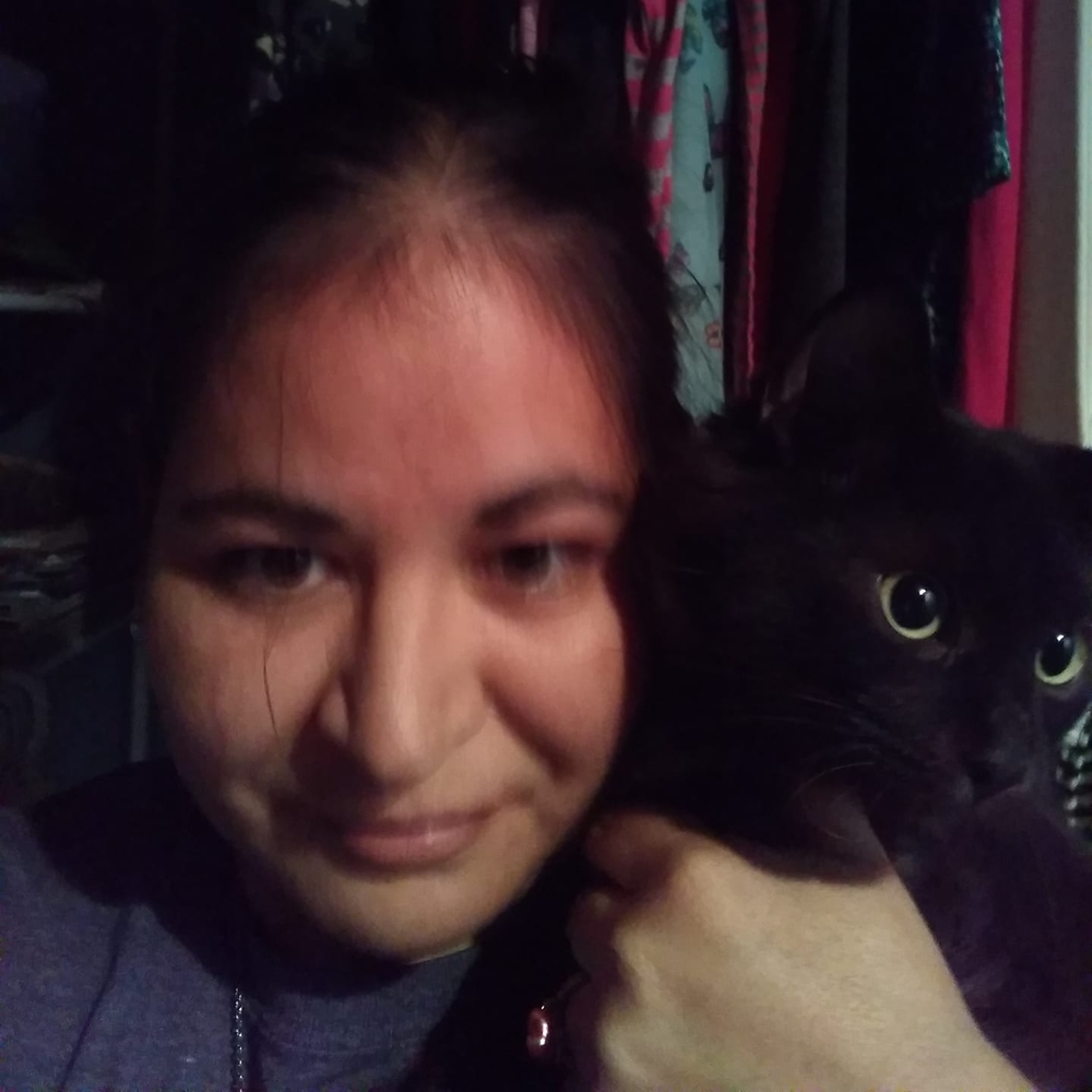 Meet your Posher, Eve